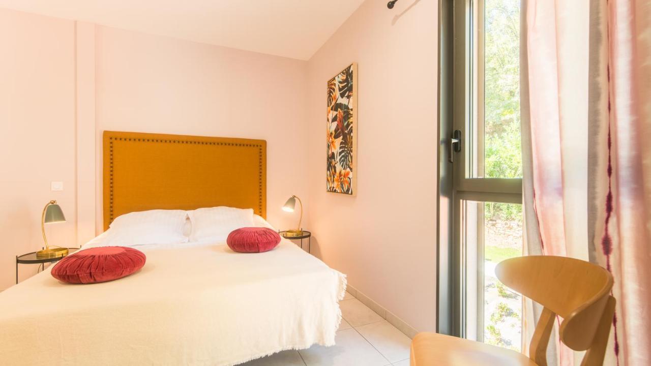 Le Soleil Levant avec balcon et parking privé, 2 adultes et 1 enfant Sarlat Extérieur photo